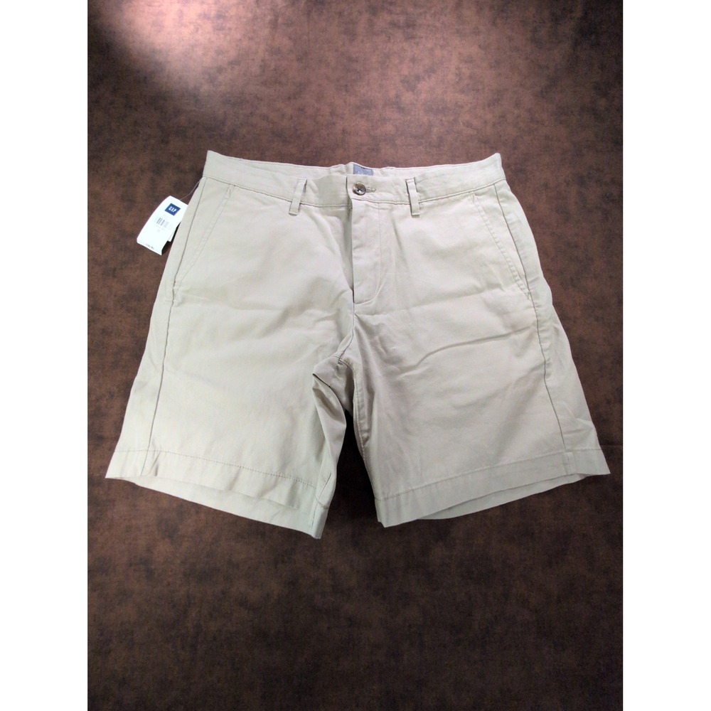 GAP Khakis Classic Men 33 Tan Beige Cotton Chino Bermuda Shorts 302655-01-1‎ NWT